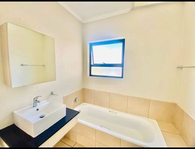 2 BEDROOM APARTMENT FOR SALE IN BEVERLEY
